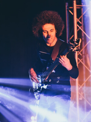 musical instrument shop featuring artist 1.jpg